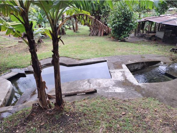 Piscina de Senderos Amados